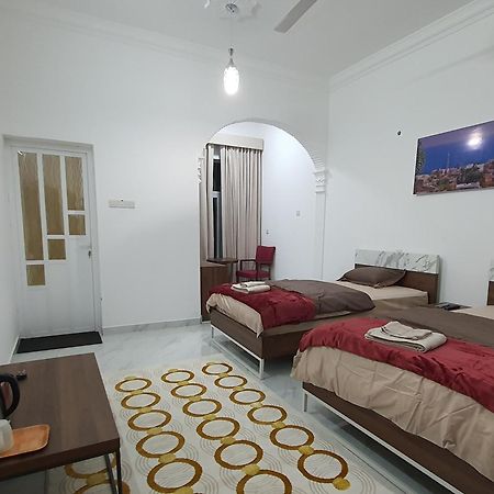 Tiwi Sunrise Otel Oda fotoğraf